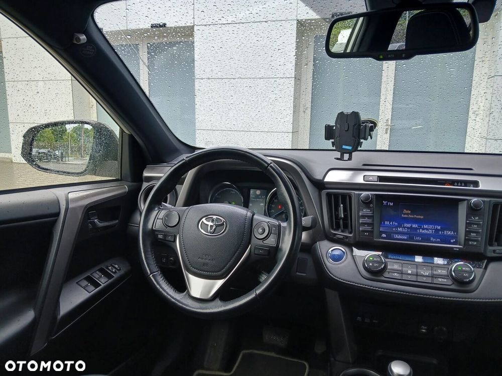 Toyota RAV4 Hybrid Premium 4x2 - 5