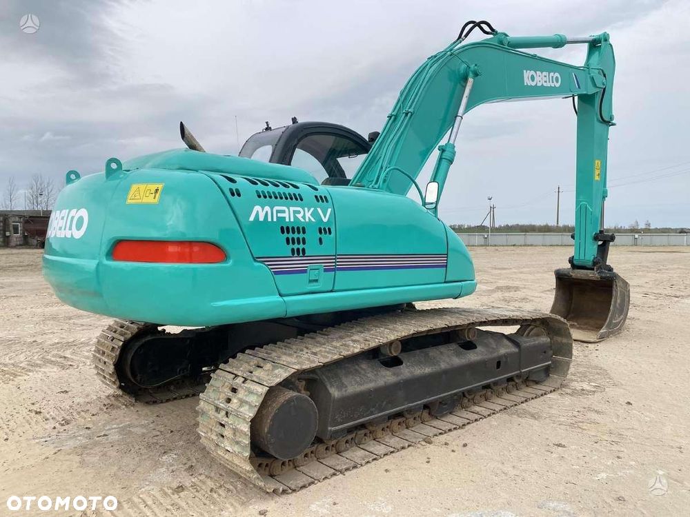 Kobelco SK-200 LC Mark V - 4