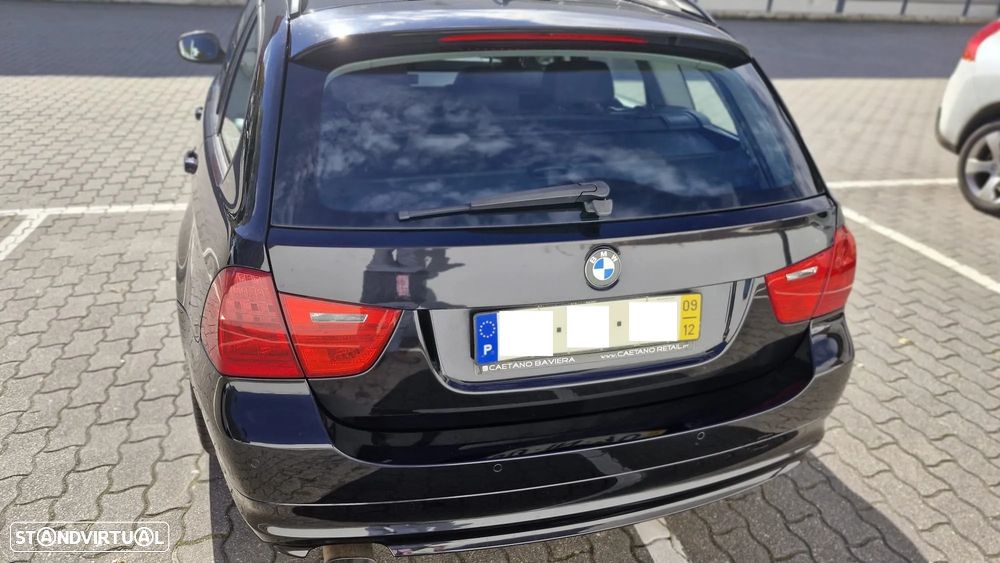 BMW 318 d Navigation - 8