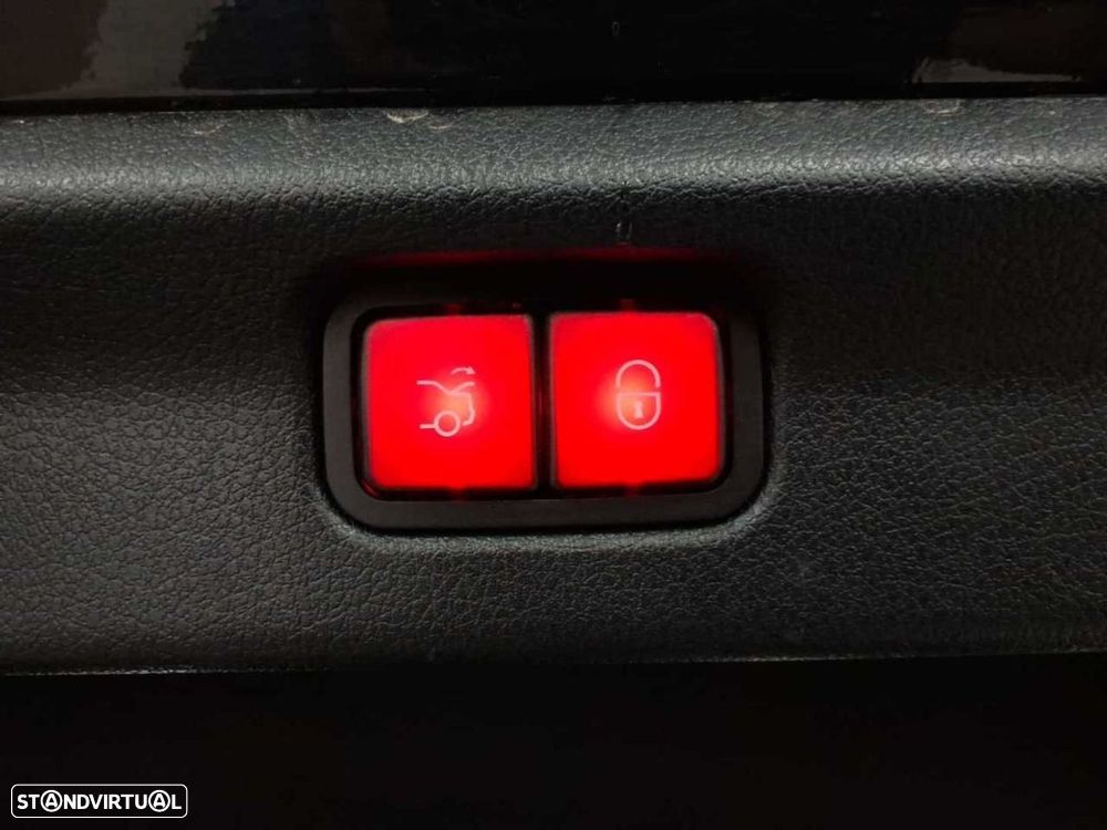 Mercedes-Benz EQE - 15