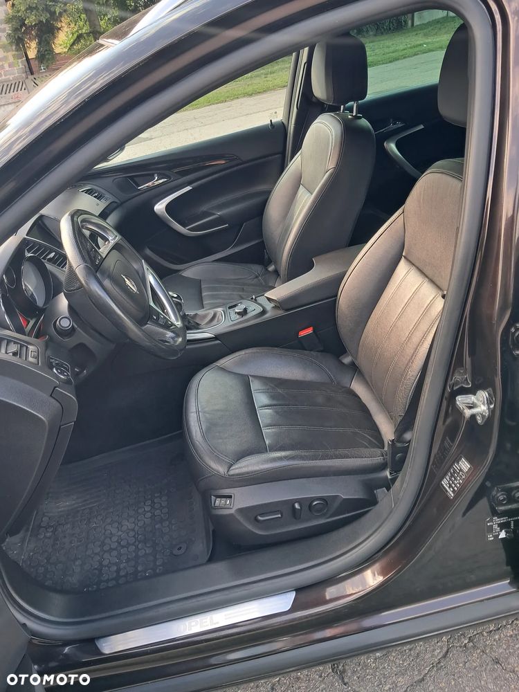 Opel Insignia 2.0 CDTI Cosmo 4x4 S&S - 9