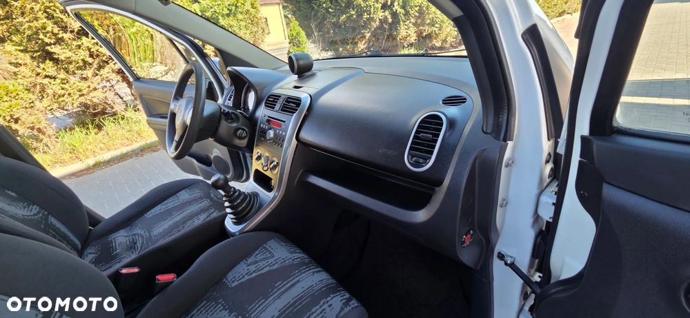 Opel Agila 1.0 ecoFLEX - 35