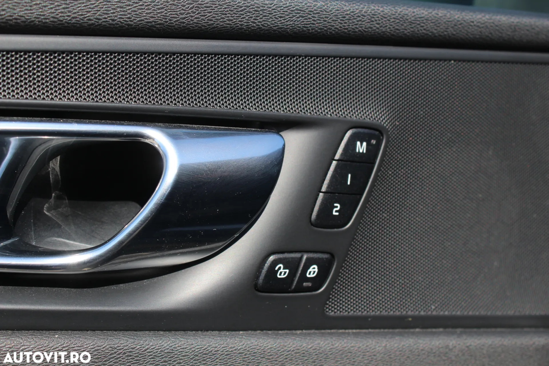 Volvo XC 60 B5 B AWD Geartronic RDesign - 20