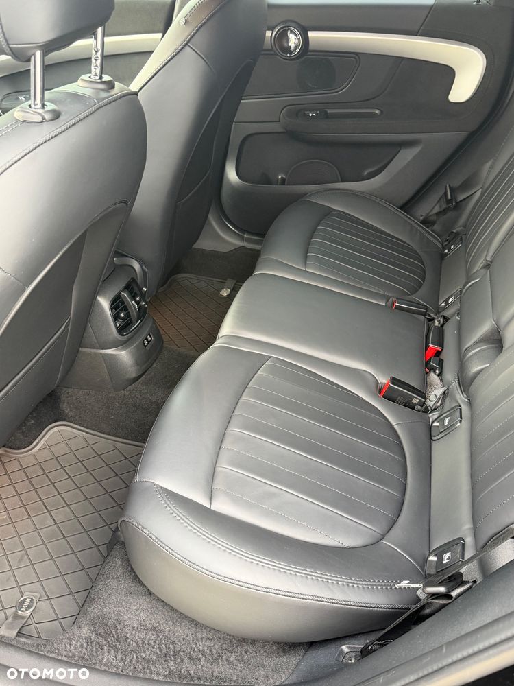 MINI John Cooper Works - 15