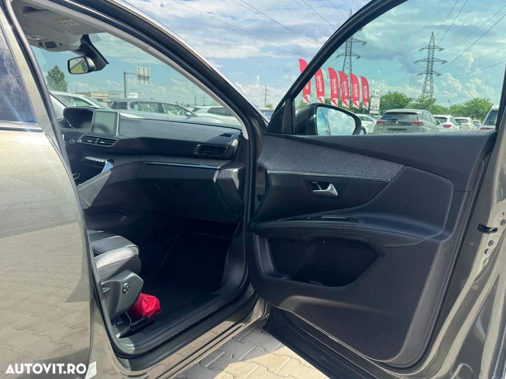 Peugeot 5008 BlueHDI 130 EAT8 Allure - 30