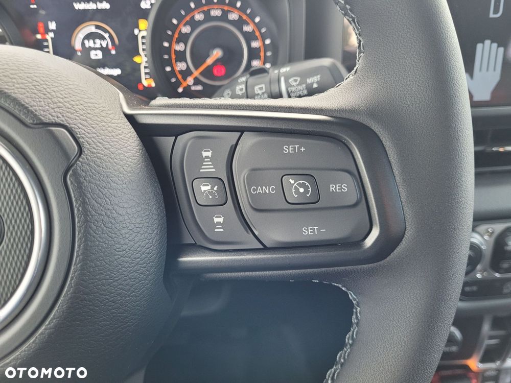 Jeep Wrangler - 19