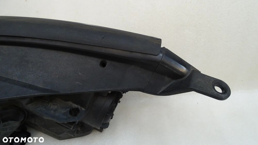 HYUNDAI I30 III 17r - lampa przednia prawa - 6