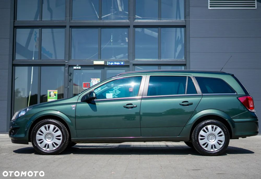 Opel Astra 1.9 CDTI Caravan DPF Automatik Sport - 19