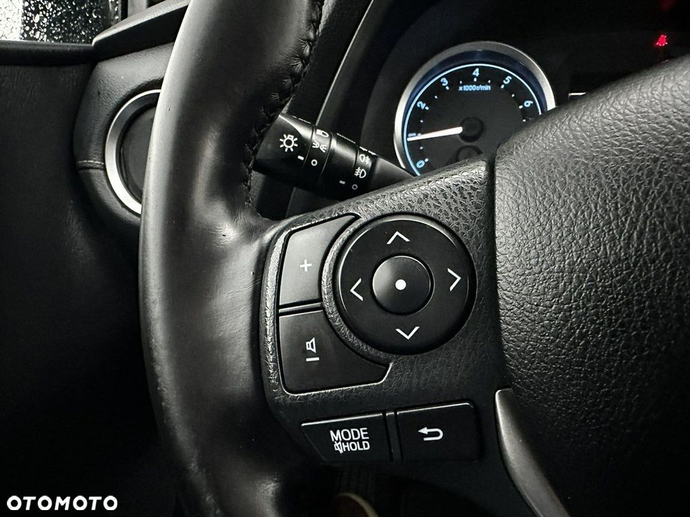 Toyota Auris 1.6 Valvematic Multidrive S Life Plus - 22