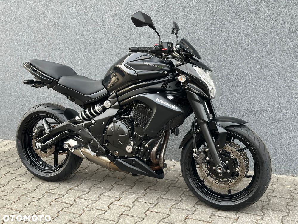 Kawasaki ER - 2