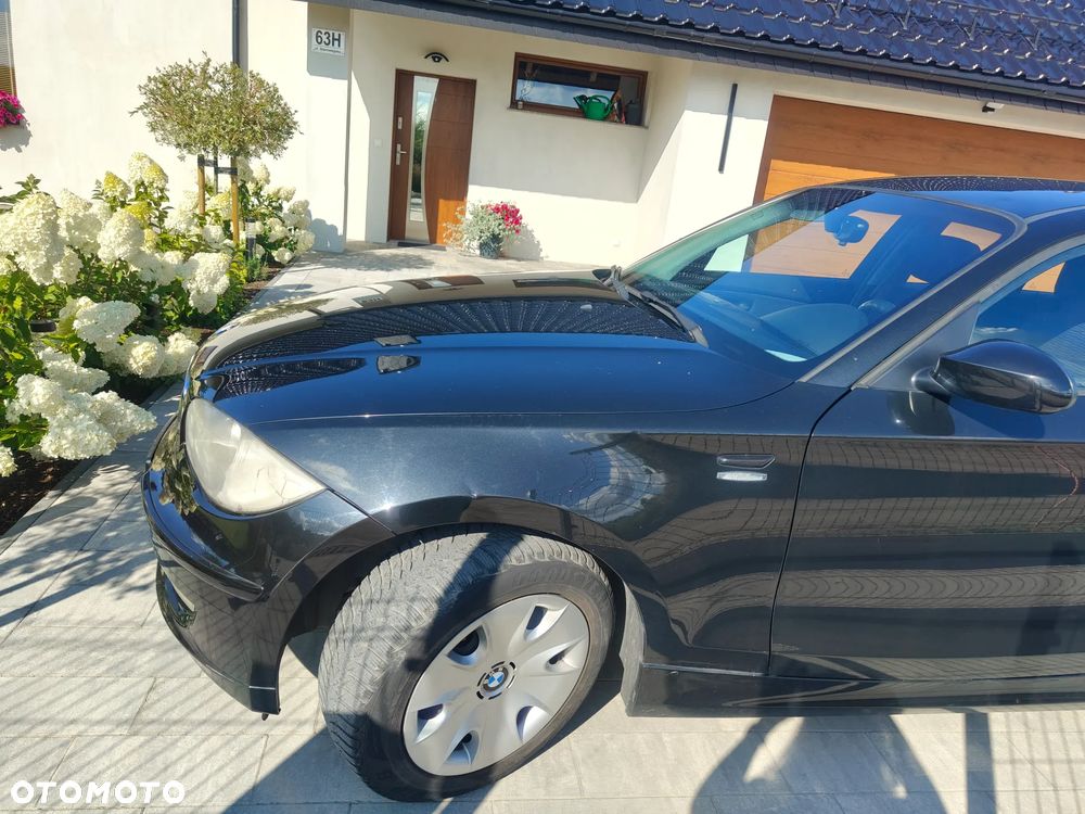 BMW Seria 1 - 12
