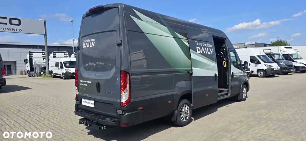 Iveco W CENIE PRZEGLĄDY EKSPOATACYJNE 4 LATA lub 300 000 km !!! - 9