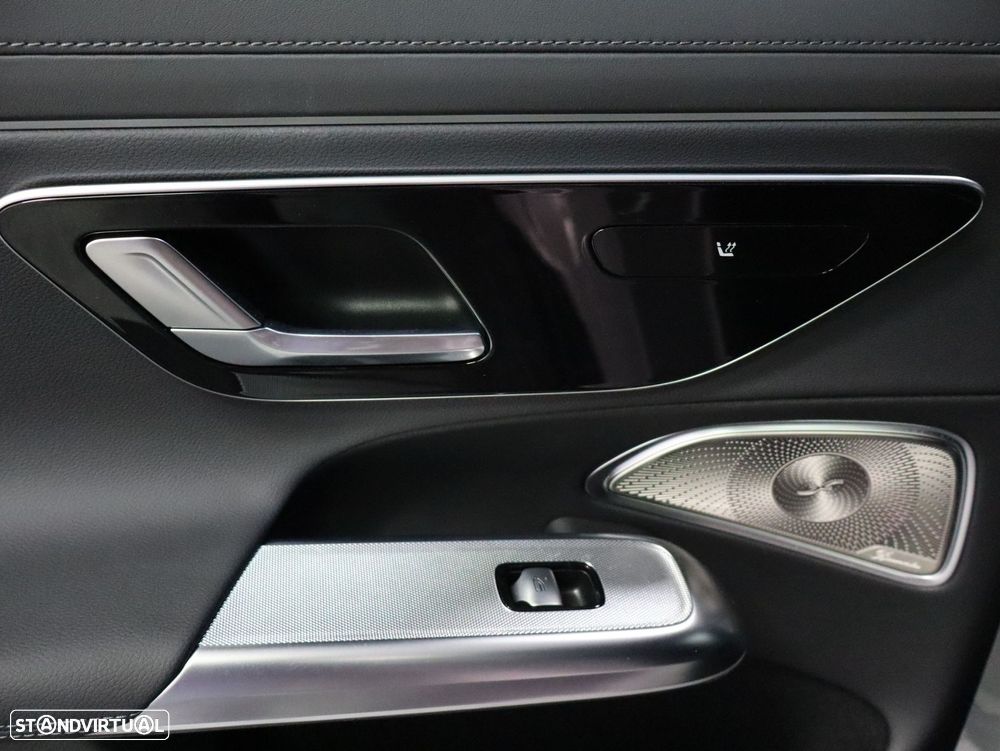 Mercedes-Benz E 300 de 4Matic All-Terrain - 33
