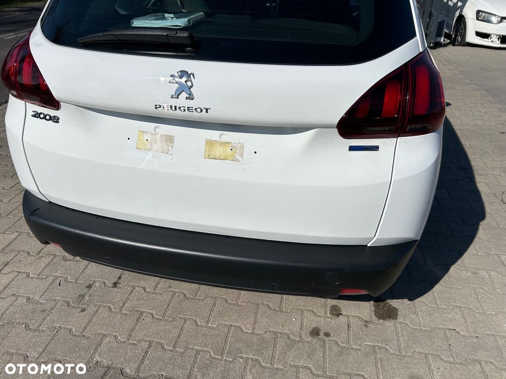 Peugeot 2008 - 18