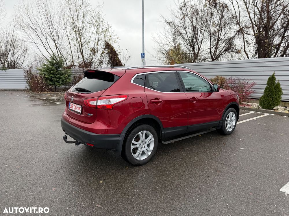 Nissan Qashqai 1.6 DCI TEKNA - 12