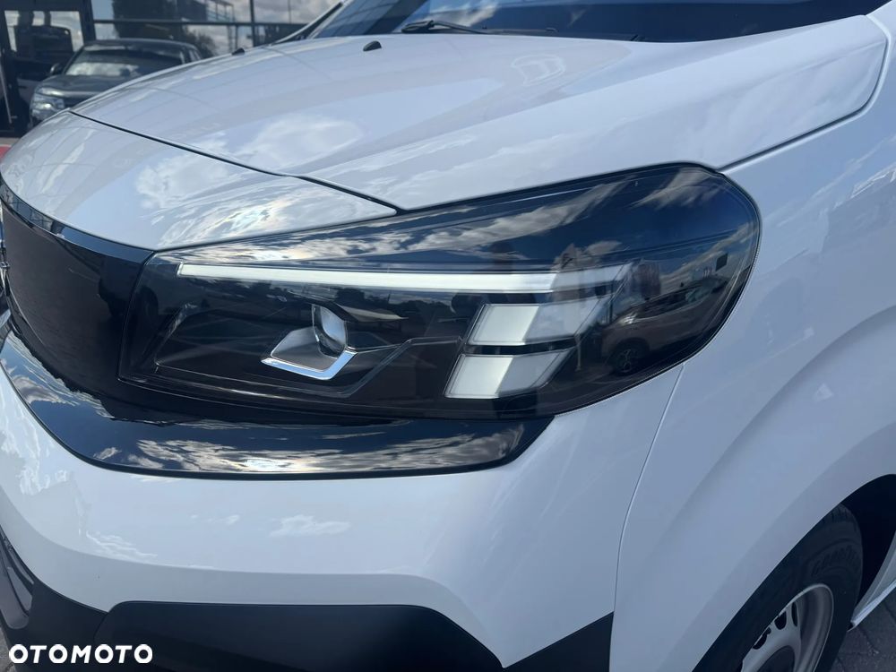 Opel VIVARO brygadowy - 8