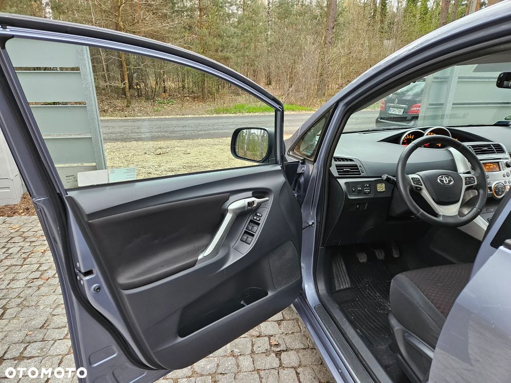 Toyota Verso 1.8 Sol plus EU5 7os - 13