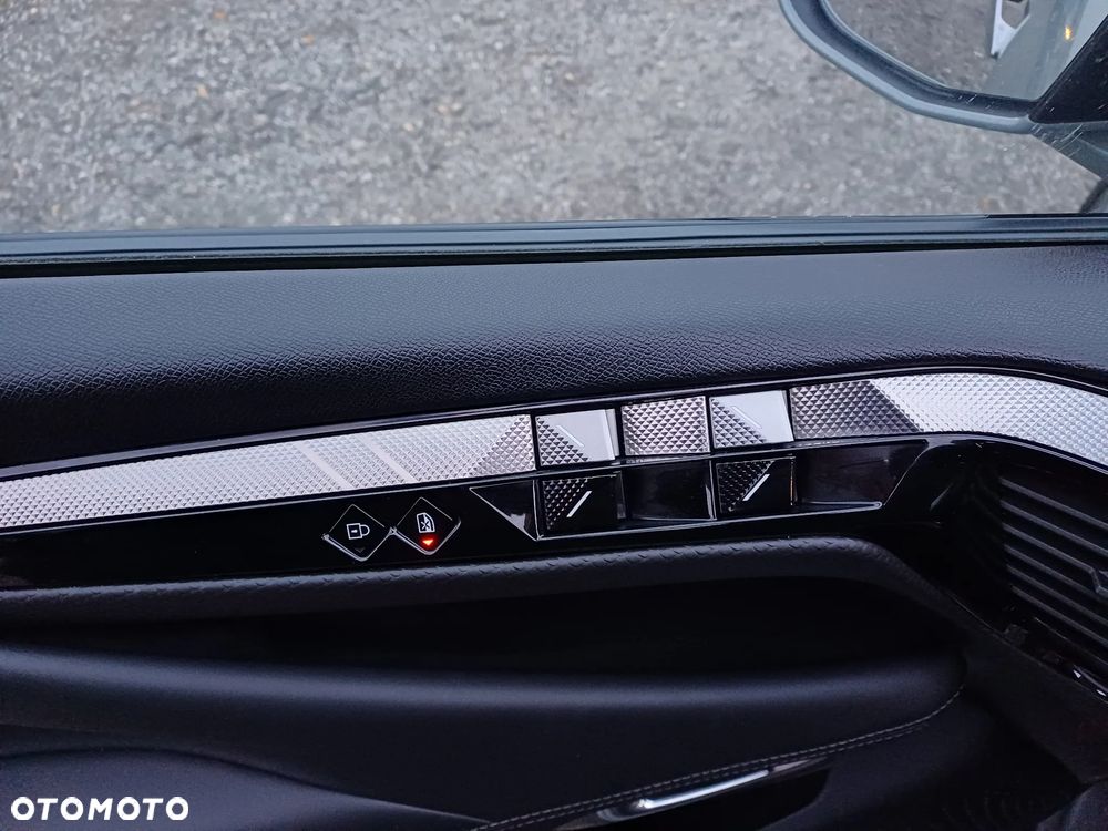 DS Automobiles DS 4 Crossback - 15