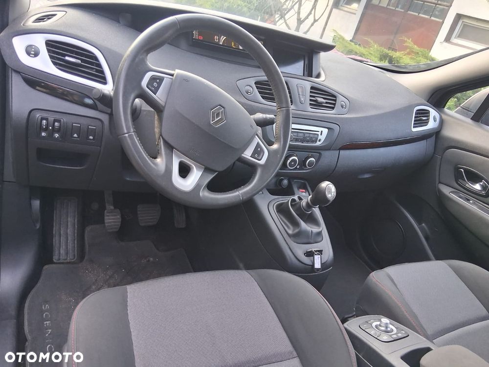 Renault Grand Scenic Energy dCi 110 Start & Stop Expression - 14