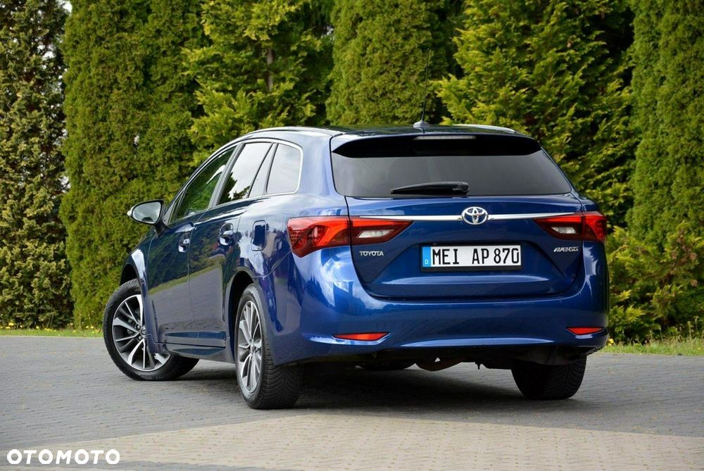 Toyota Avensis 1.8 Sol MS - 7