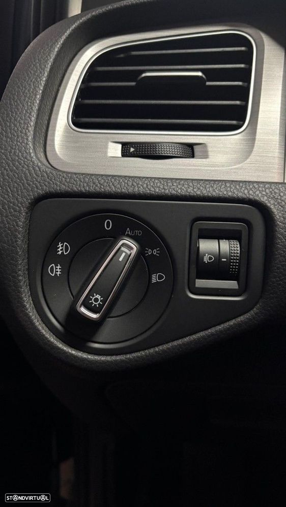 VW Golf Variant 1.6 TDi Confortline - 11