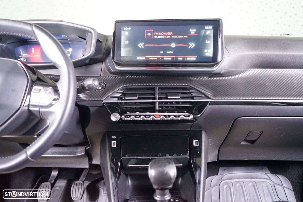 Peugeot 2008 PureTech 100 Allure - 28