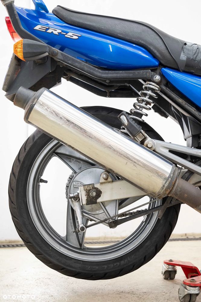 Kawasaki ER - 33