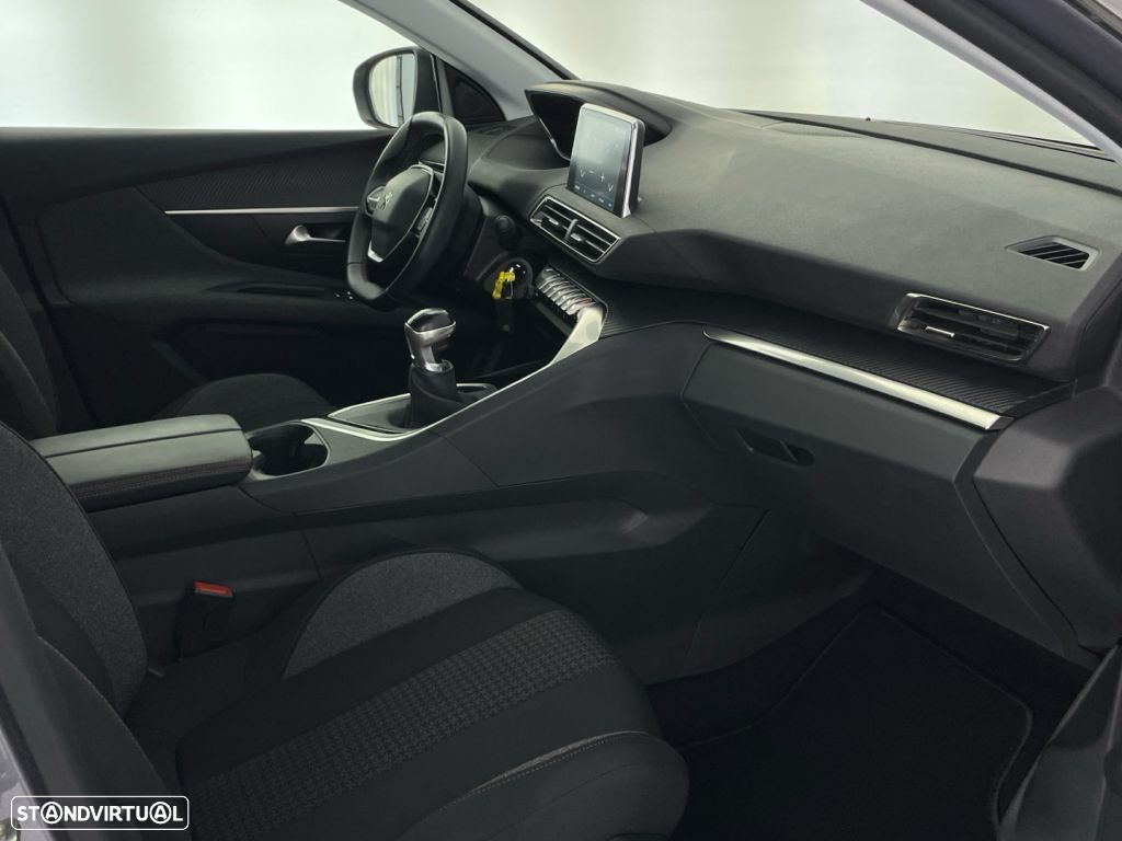Peugeot 3008 1.5 BlueHDi Active - 23