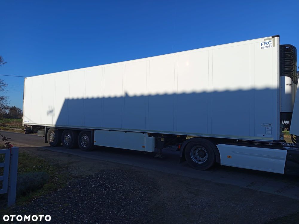 Schmitz Cargobull SKO 24 L - 10