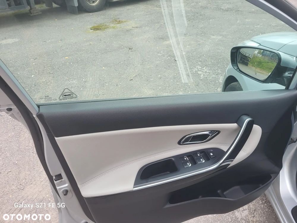 Kia Ceed Cee'd 1.6 CRDi L Business Line DCT - 13