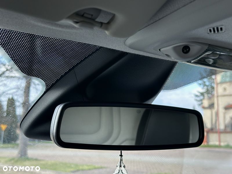 Ford Transit Custom - 28