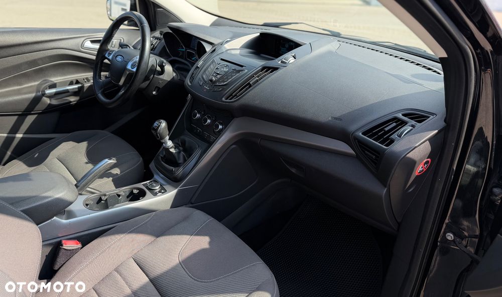 Ford Kuga 2.0 TDCi 4WD Trend - 14