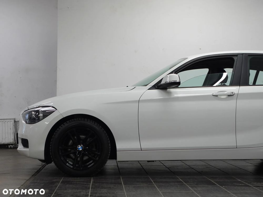 BMW Seria 1 114i - 11