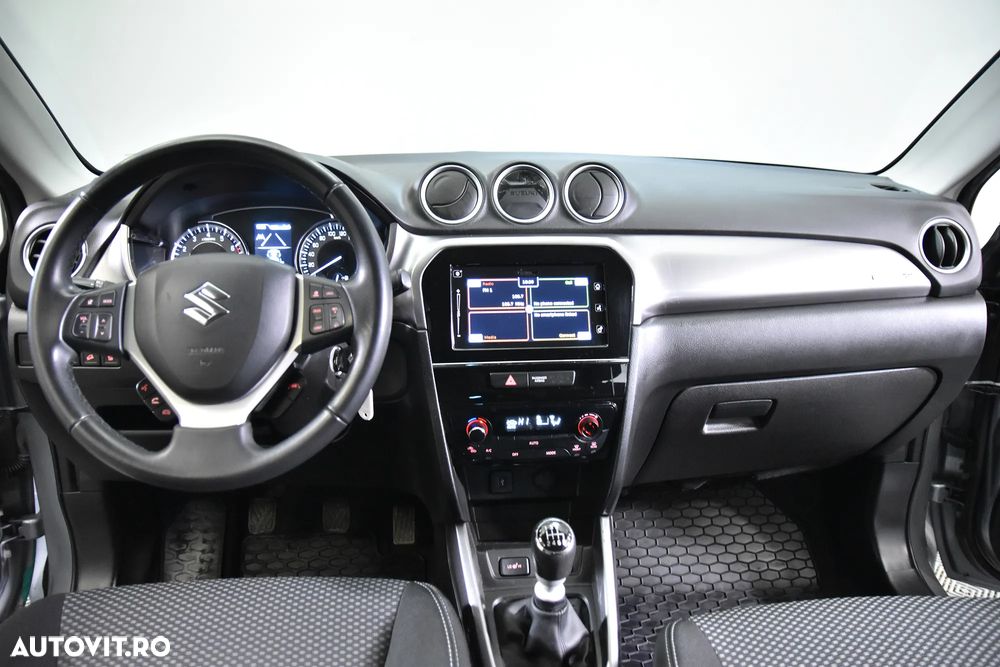 Suzuki Vitara 1.4 Boosterjet 6AT Passion - 9