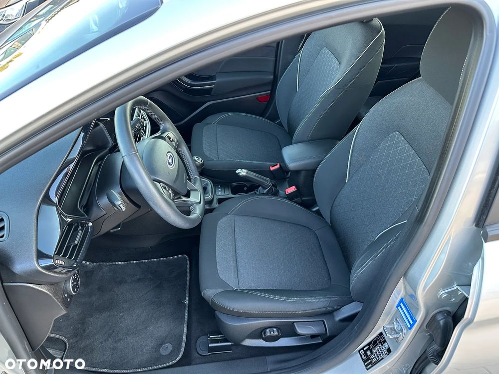 Ford Fiesta - 21
