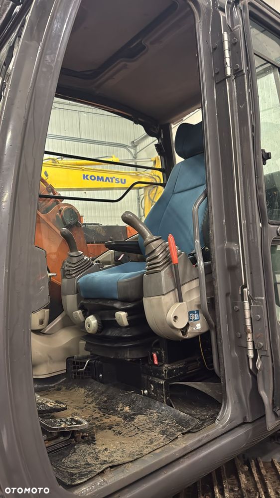 Hitachi Zaxis 135 us zx - 4