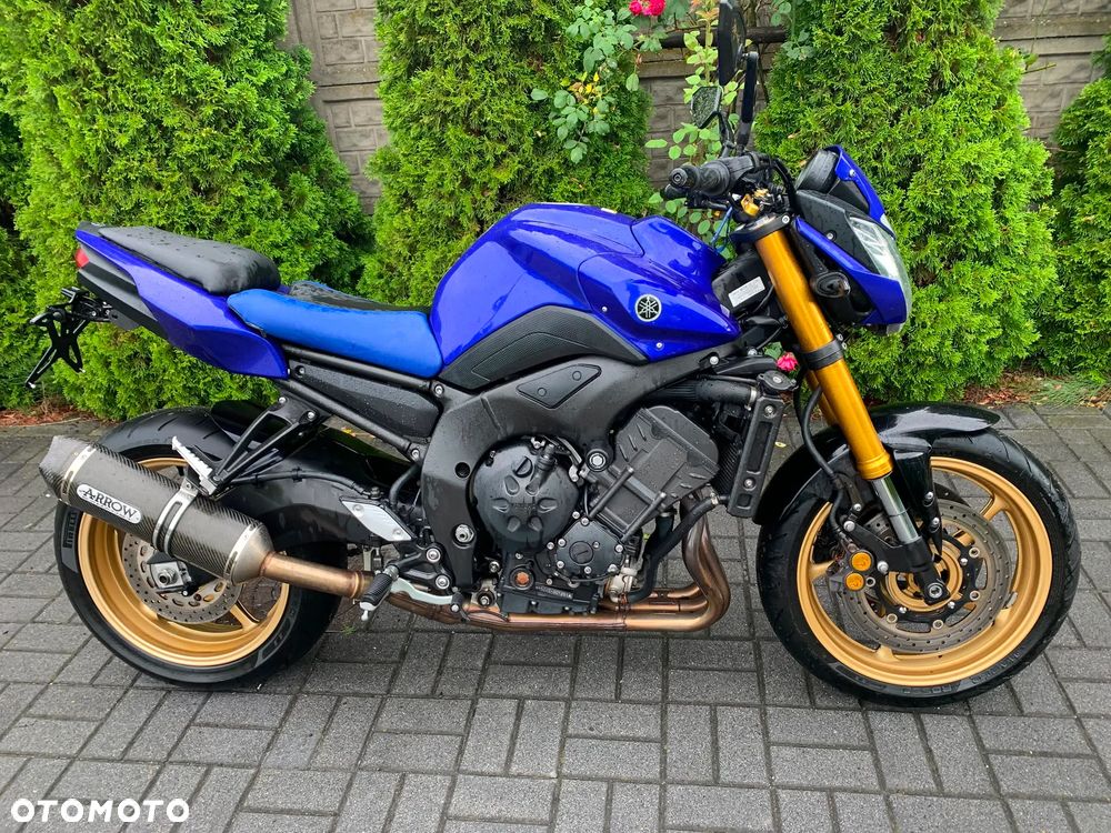 Yamaha YZF - 1