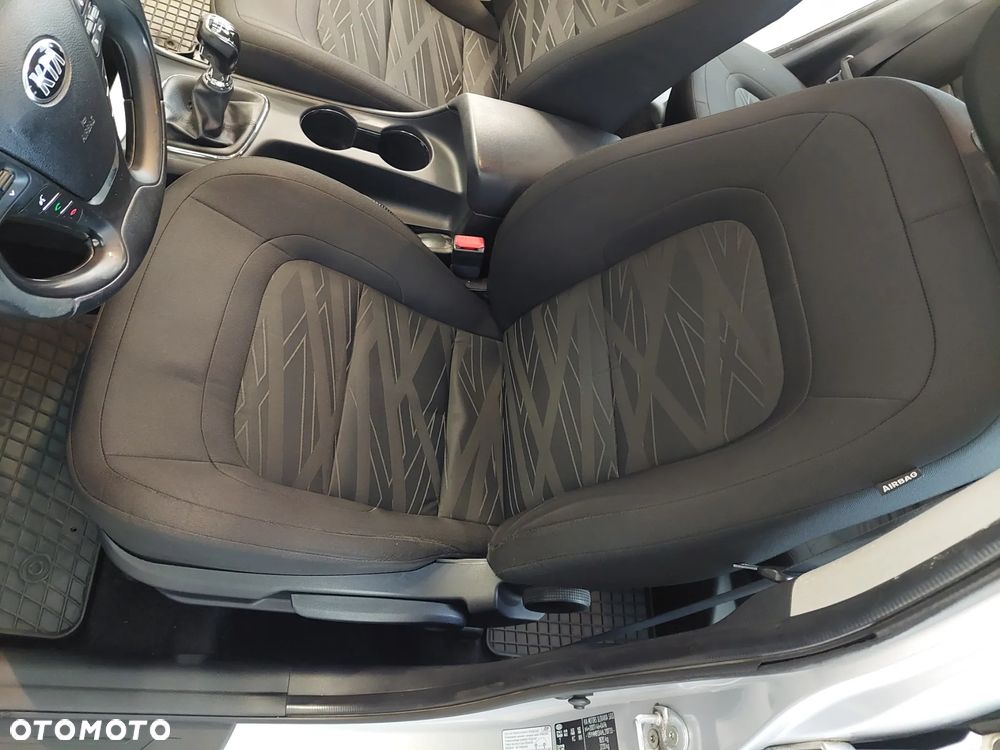 Kia Ceed 1.6 GDI M - 20