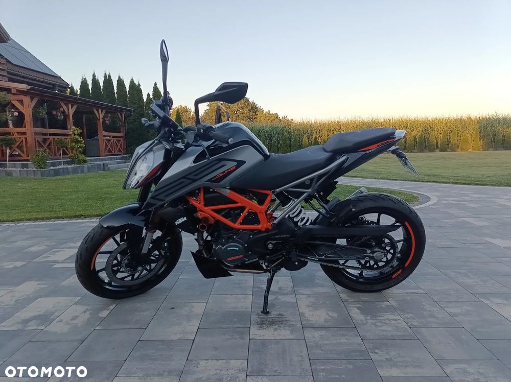 KTM Duke 125 - 13