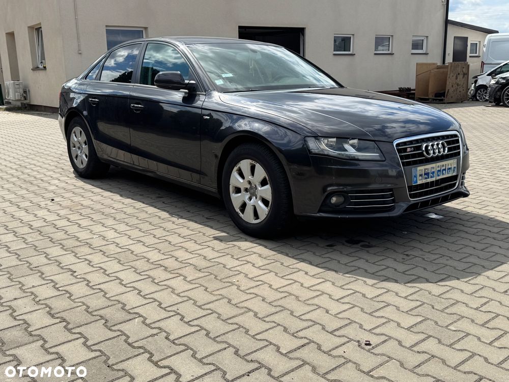 Audi A4 Limousine 2.0 TDI DPF S line Sportpaket - 12