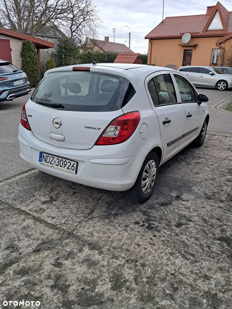 Opel Corsa 1.2 16V Cosmo - 4