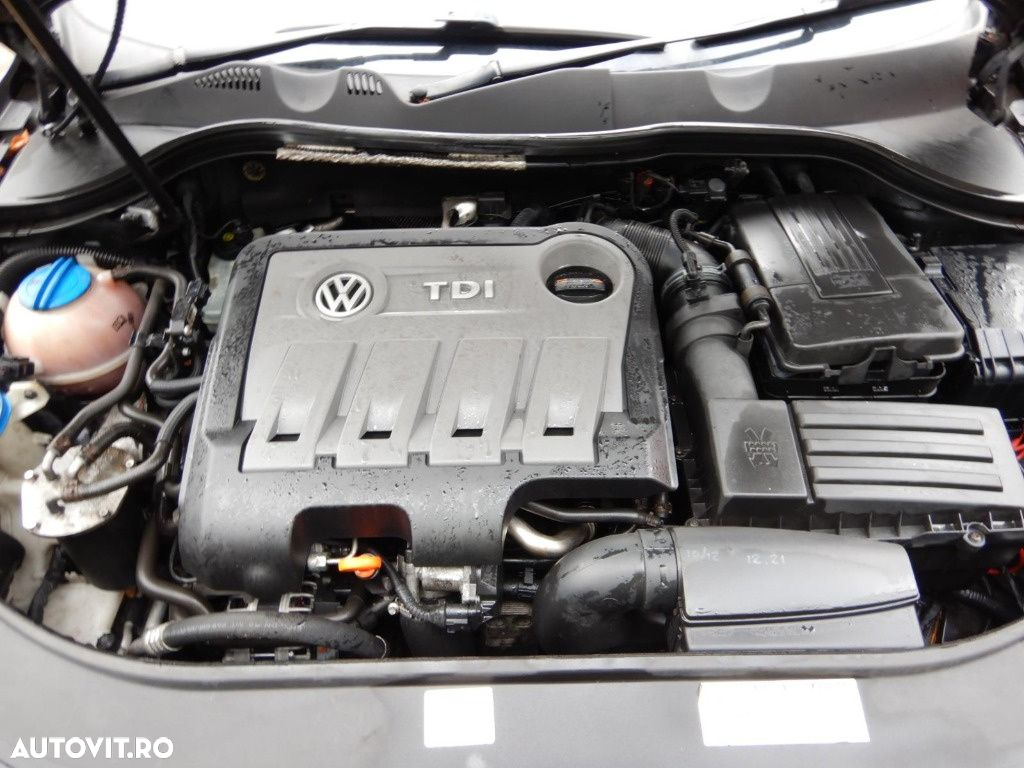 Pompa injectie Volkswagen Passat B7 2011 Berlina 2.0 TDI - 3