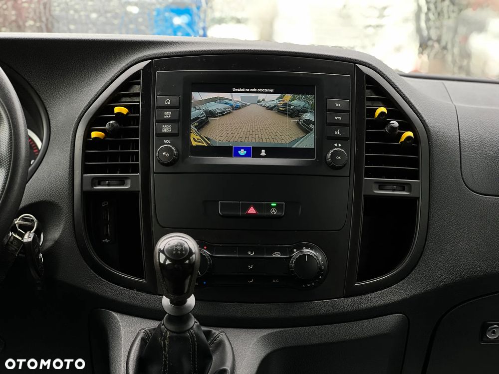 Mercedes-Benz Vito - 20