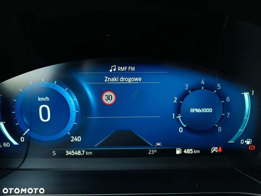 Ford Kuga 1.5 EcoBoost FWD Titanium - 12