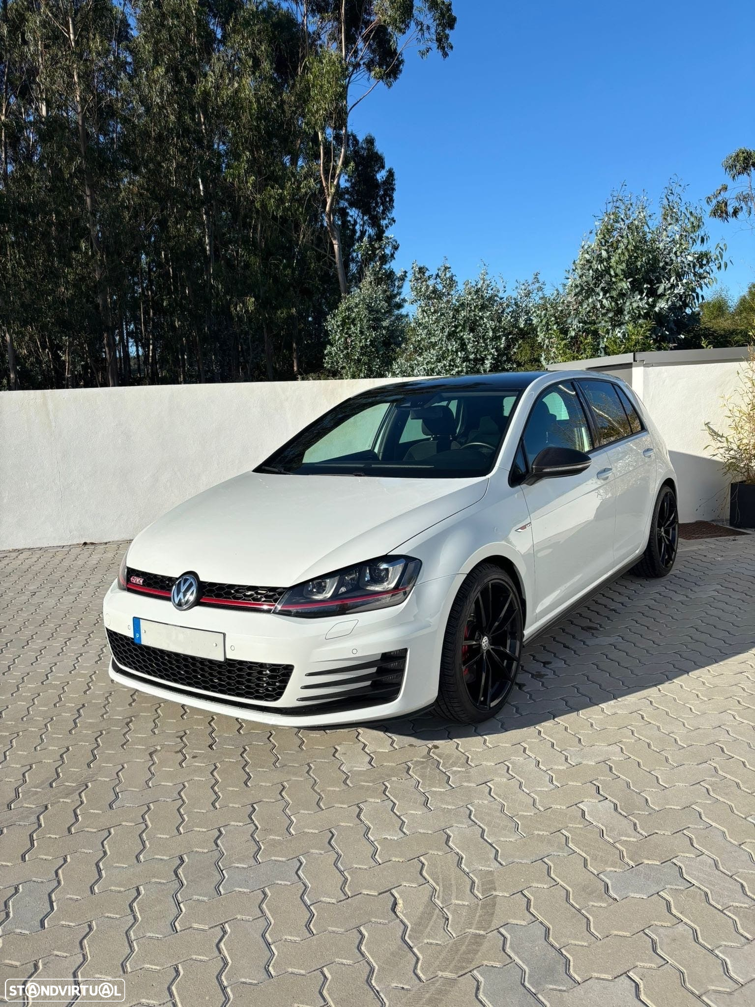 VW Golf 2.0 TSi GTi Performance - 3
