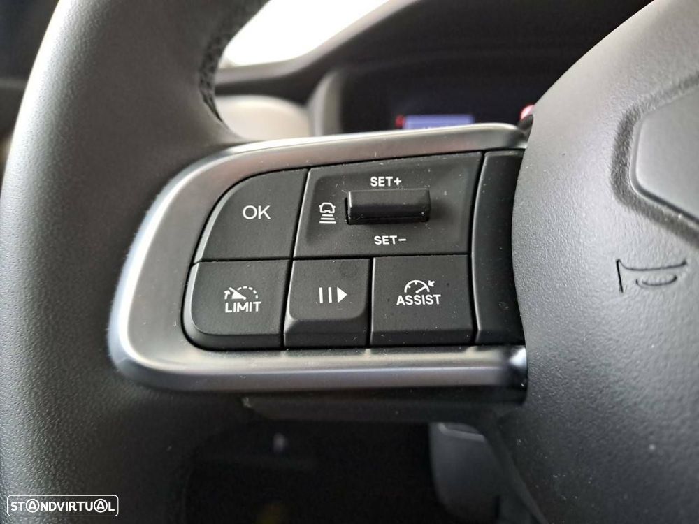 Jeep Avenger 1.2 GSE T3 Summit - 16