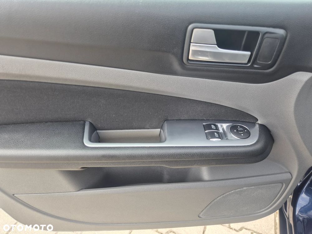 Ford Focus 1.8 Titanium - 35