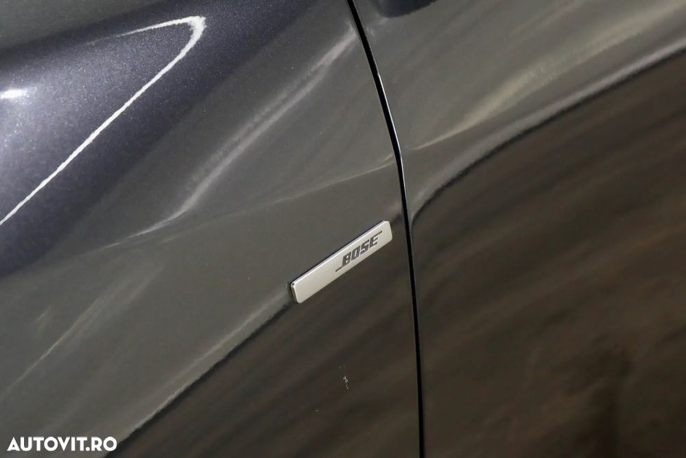 Renault Megane ENERGY dCi 110 Start & Stop Bose Edition - 28