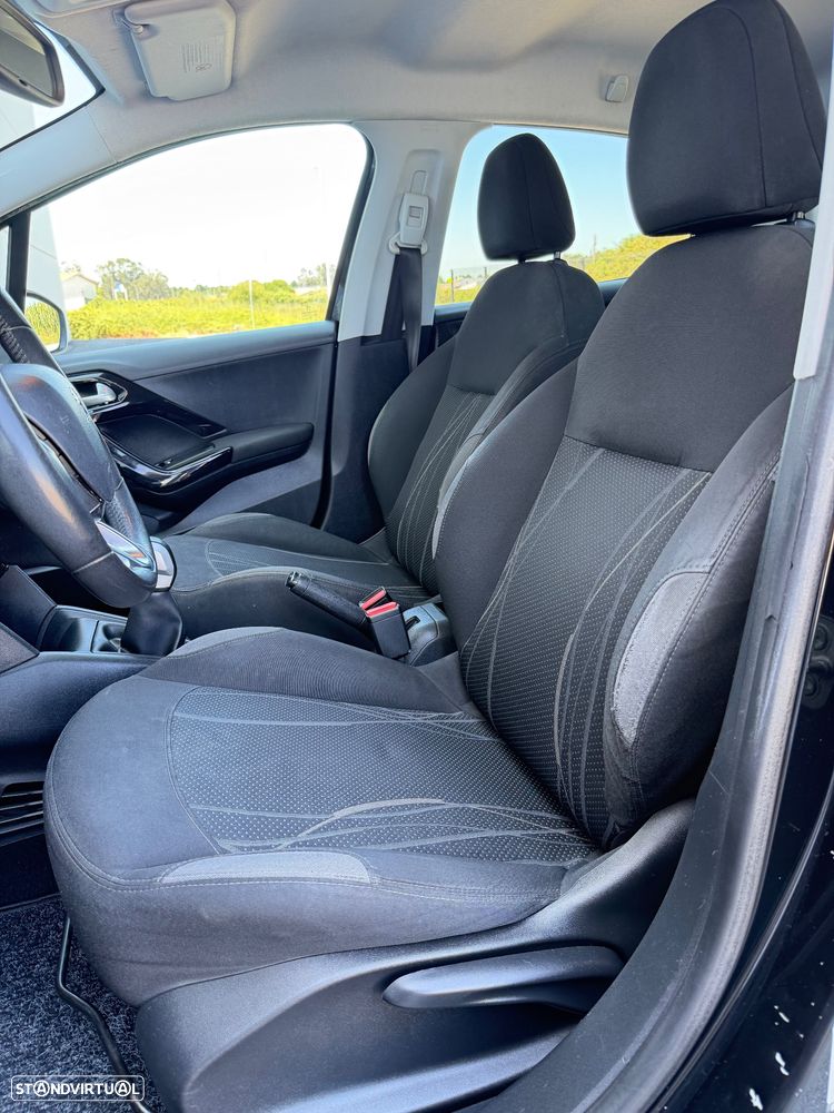 Peugeot 208 1.2 VTi Active - 12