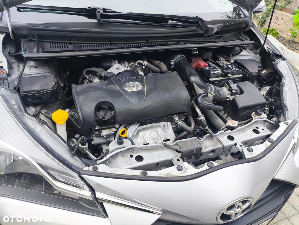 Toyota Yaris 1.5 Active - 22